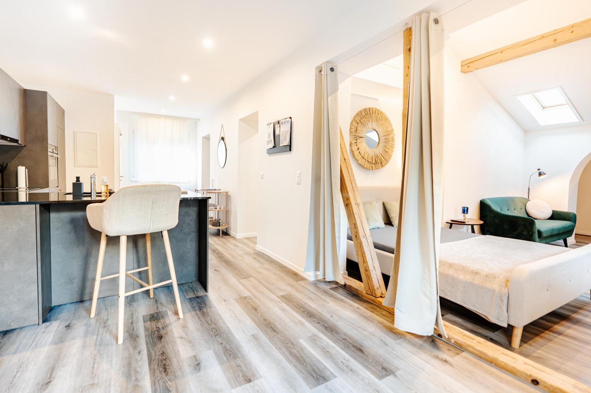 Bellevue & Classy Mountain View Apartment Кандерштег Экстерьер фото