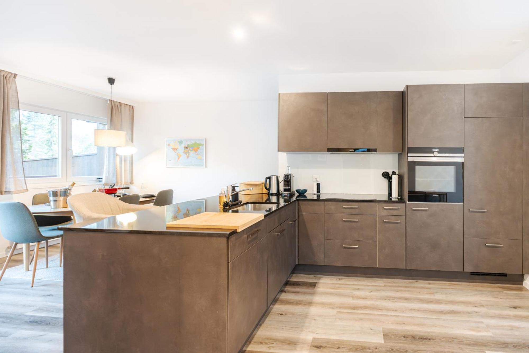 Bellevue & Classy Mountain View Apartment Кандерштег Экстерьер фото